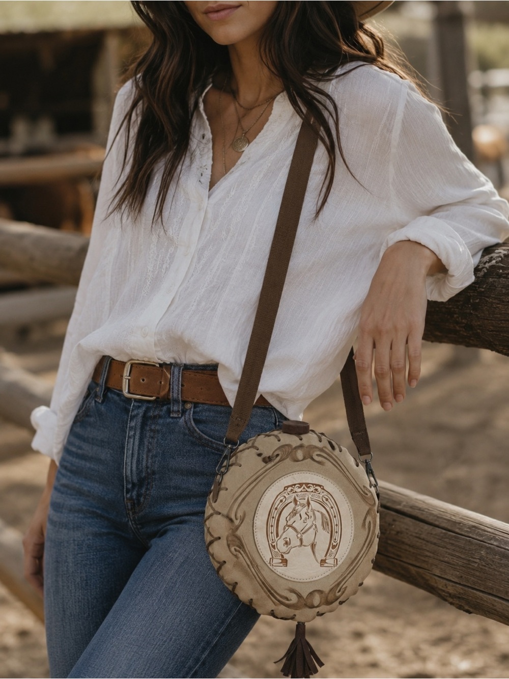 Canteen purse/Cream Round Leather Crossbody with Adjustable Strap. (bota bag)